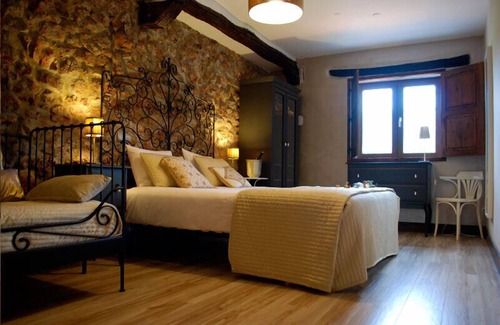 Lierganes House | Experience Comfort at Posada La Corralada - 10/10 Rated