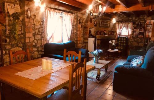 Ribamontan al Monte House | Discover Posada La Herradura: Family & Pet-Friendly Retreat