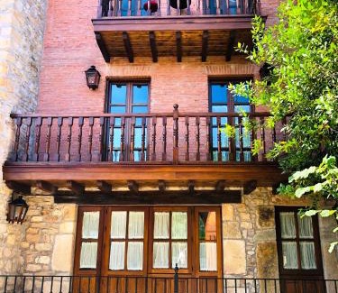 Hazas House | Family-Friendly Stay at Posada La Torre de La Quintana