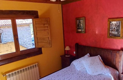 San Roque de Riomiera House | Inviting Stay at Posada la Vieja Escuela - Rated 9.1/10