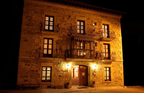 Quintanar de la Sierra House | Experience Serenity at Posada Las Mayas - 4 Star Retreat