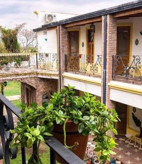 Ramallo Hotel | Family-Friendly Retreat at Posada Los Angelos - Rated 9.7