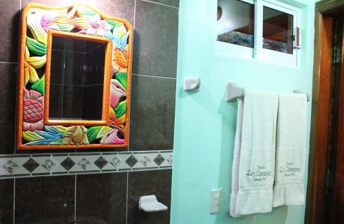 Catemaco House | Welcoming Posada Los Chaneques in Catemaco - Pet Friendly Stay