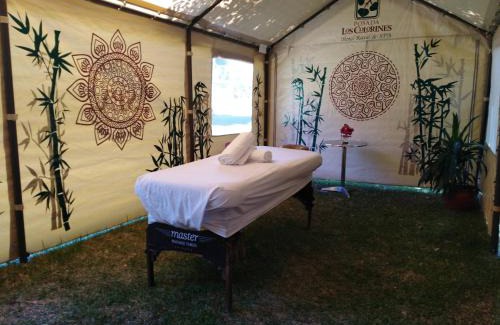 Zinapecuaro Hotel | Relax at Posada Los Colorines with Oceanfront Views