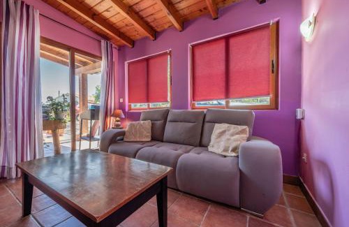 Isla House | Experience Comfort at Posada Paraso Iris - Pet Friendly Stay