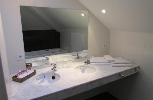 Saucelle Hotel | Discover Posada Real El Brasilero: Family-Friendly Retreat