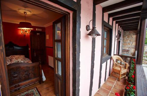 Las Fraguas House | Pet-Friendly Retreat at Posada Rural Ochohermanas