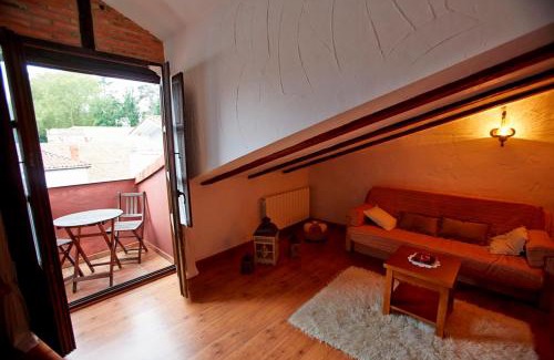 Las Fraguas House | Pet-Friendly Retreat at Posada Rural Ochohermanas