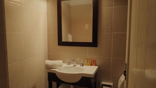 Barreal Hotel | Budget-Friendly Posada San Eduardo with Pool & Breakfast