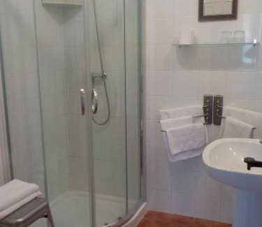 Ubiarco House | Experience Unmatched Comfort at Posada Tresvalle
