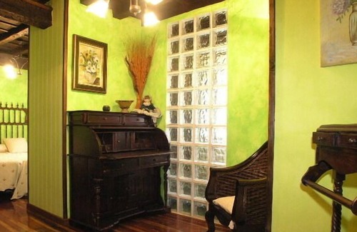 Cos House | Posada Trisileja