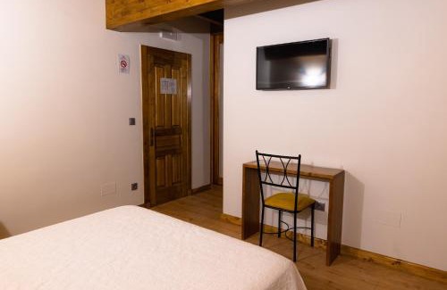 Cillorigo de Liebana Hotel | Discover Posada Villa Matilde: Family-Friendly Retreat