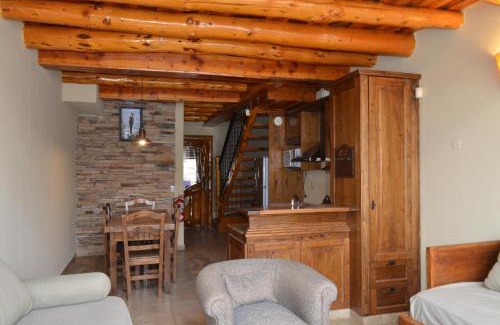 Villa Catedral Apartment | Guest Rated: 10/10 at Posadas Aurelio with Hot Tub & Dining