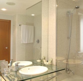 Pinto Hotel | Budget-Friendly Escapes at Posadas de España Pinto