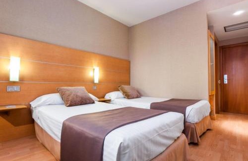 Pinto Hotel | Budget-Friendly Escapes at Posadas de España Pinto
