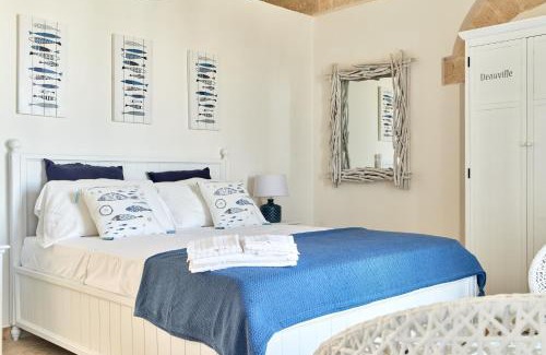Polignano a Mare Bed & Breakfast | Relaxing Oceanfront Retreat at POSEA - Polignano Sea Suites