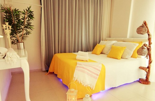 Ildır Koyu Villa | Family-Friendly Poseidon Alaçatı Villa with Private Beach & Pool
