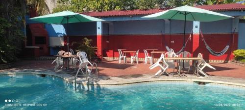 San Juan Bautista Bed & Breakfast | Tranquil Poseidon Guest House with Private Pool & Breakfast