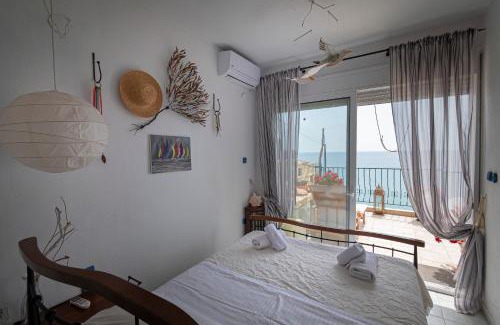 Siviri Apartment | Oceanfront Poseidon Seafront Apartment in Siviri Halkidiki