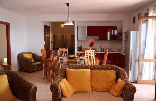 Mazzeo Apartment | Oceanfront Poseidone Sea Apartment in Beautiful Taormina
