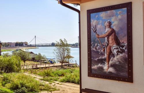 Sremska Mitrovica Bed & Breakfast | Oceanfront Escape at B&B Posejdon - Rated 9/10 by Guests