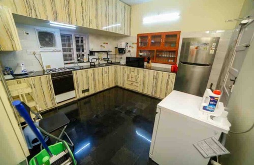 Thrissur House | Elegant 7 BHK Retreat at Belljem Homes, Thrissur City