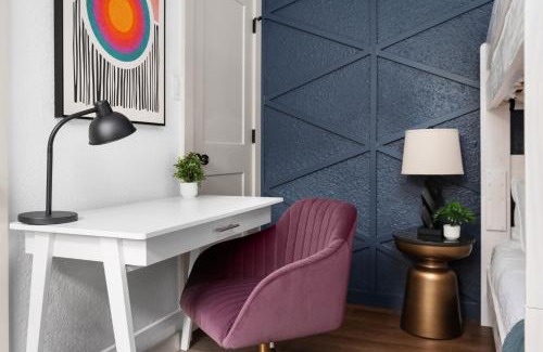 South Lamar Apartment | Posh & Serene 2BR w Private Patio