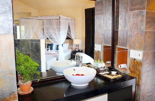 Phu Hai Beach Resort | Discover Poshanu Resort: Ocean View, Pool & 9.4/10 Rating