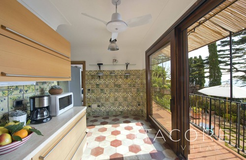 Positano Villa | Unforgettable Positano Villa with Private Pool & Ocean Views