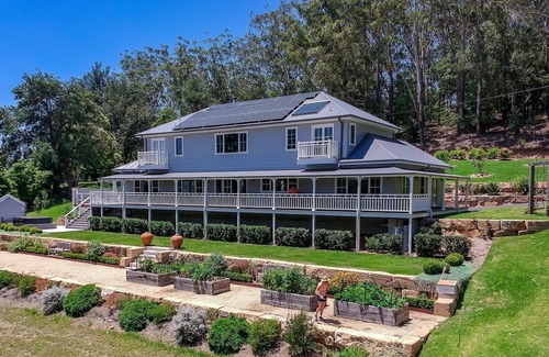 Berry House | Experience Comfort at Possum Gully Lodge in Berry