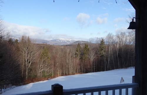 Andover House | Ideal Post and Beam Retreat for Family Golf Getaways
