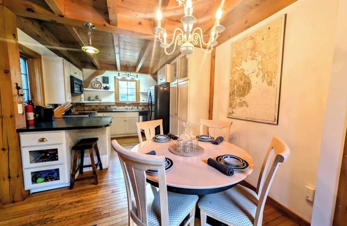 Sorrento House | Cozy Cabin Retreat with Fire Pit and Pet-Friendly Trails