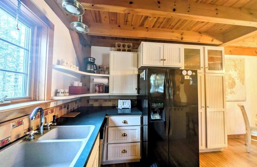 Sorrento House | Cozy Cabin Retreat with Fire Pit and Pet-Friendly Trails