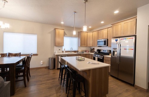 Post Falls House | Guest Rated 10/10: Post Falls Hideaway with Kitchen & Breakfast