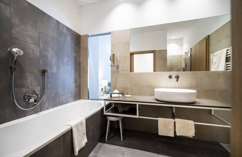 San Candido Hotel | Elegant Post Hotel - Adults Only with Pool & Spa Retreat