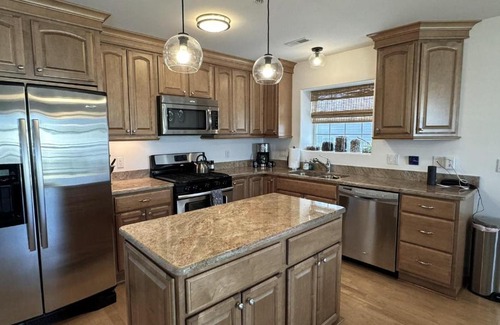 New Buffalo House | Idyllic Retreat with Private Pool and Breakfast Included