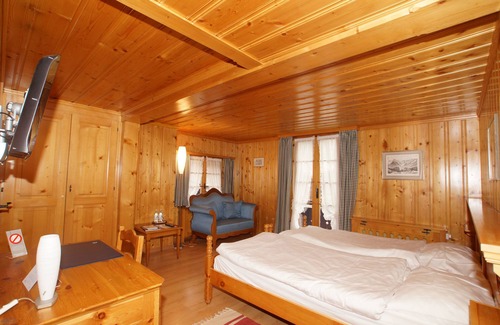 Gstaad Hotel | Discover Posthotel Rössli: Guest Rated 9.6, Family-Friendly Stay