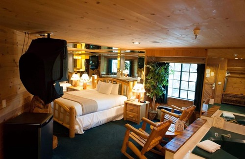 South Lake Tahoe Hotel | Tranquil POSTMARC Hotel and Spa Suites for Your Getaway