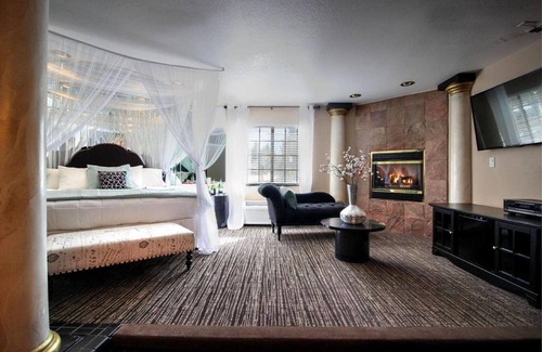 South Lake Tahoe Hotel | Tranquil POSTMARC Hotel and Spa Suites for Your Getaway