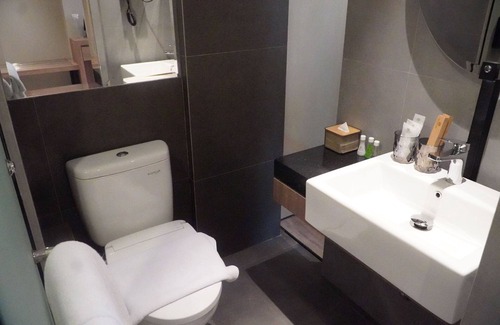 Bendungan Hilir Hotel | Cozy Posto Dormire Benhil: Family-Friendly with Spa & Dining