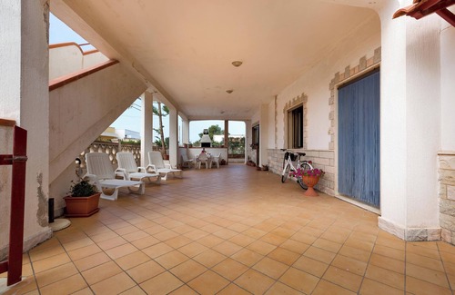 Posto Rosso Apartment | Cozy 1185 VPS Appartamento PT with Ocean View & Pool