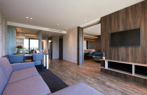 Postojna Hotel | Explore Postojna Cave Hotel Jama: Pet Friendly & Rated 9/10
