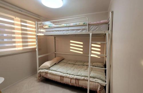 Bisan-dong Apartment | Pet-Friendly Potato Apartment Steps from Downtown