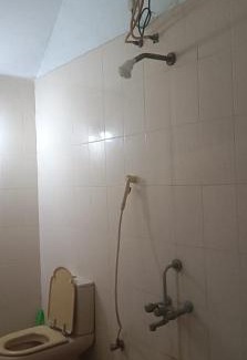 Courtallam House | Cozy Pothigai Cottage: Family-Friendly with Pool Access