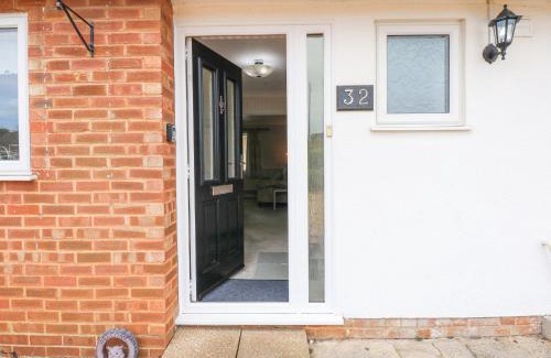 Dersingham House | Potter's Retreat