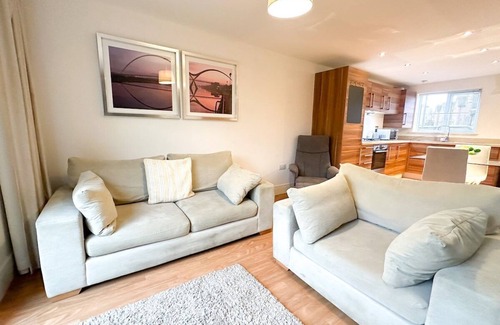 Thornaby On Tees House | Discover Comfort at No.2 by Blue Skies Stays