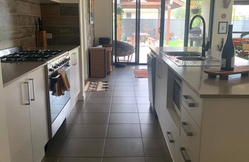 Wooyung House | Welcoming Pottsville Getaway with Pool and Pet-Friendly Options