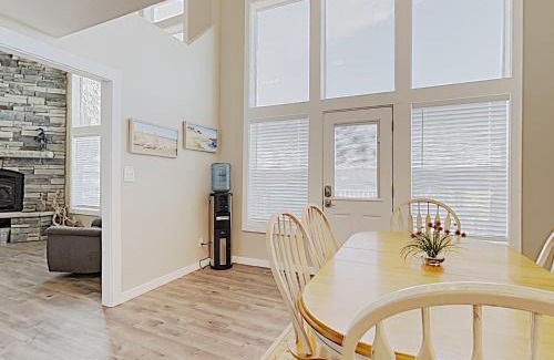 Poulsbo House | Beachfront Retreat at Poulsbo Beach Hideaway