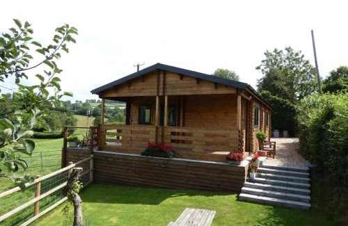 Butterleigh House | Discover Pound Farm Holidays - Orchard Lodge with Hot Tub
