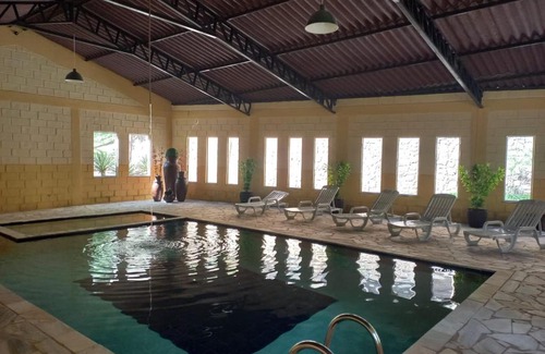Mendes Hotel | Experience Serenity at Pousada Green Garden with Ocean Views